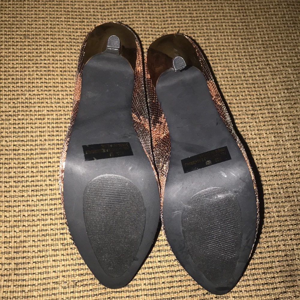 Heels - Picture 3 of 5